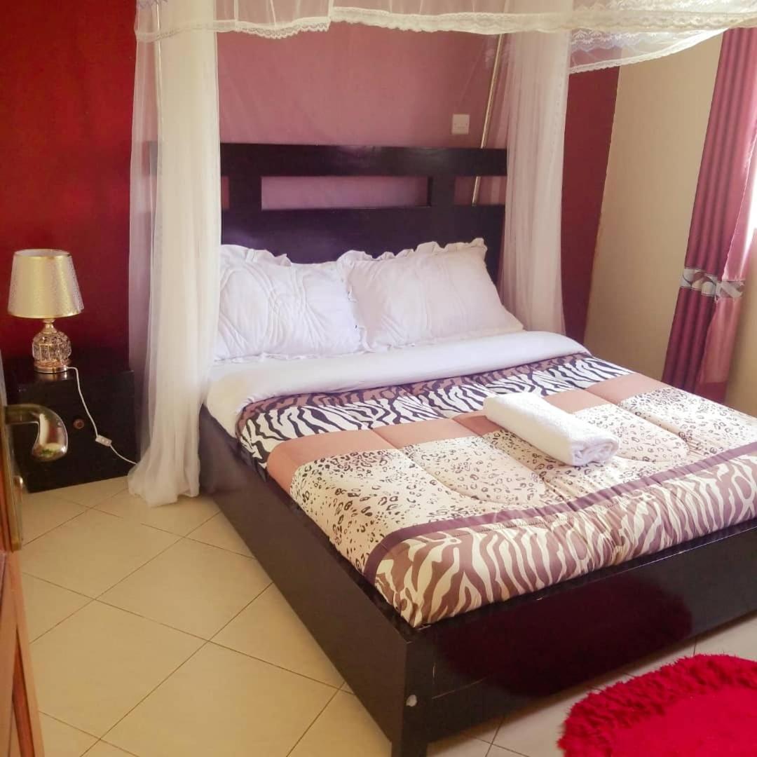 Airport Shoebill Hotel Entebbe Habitación foto